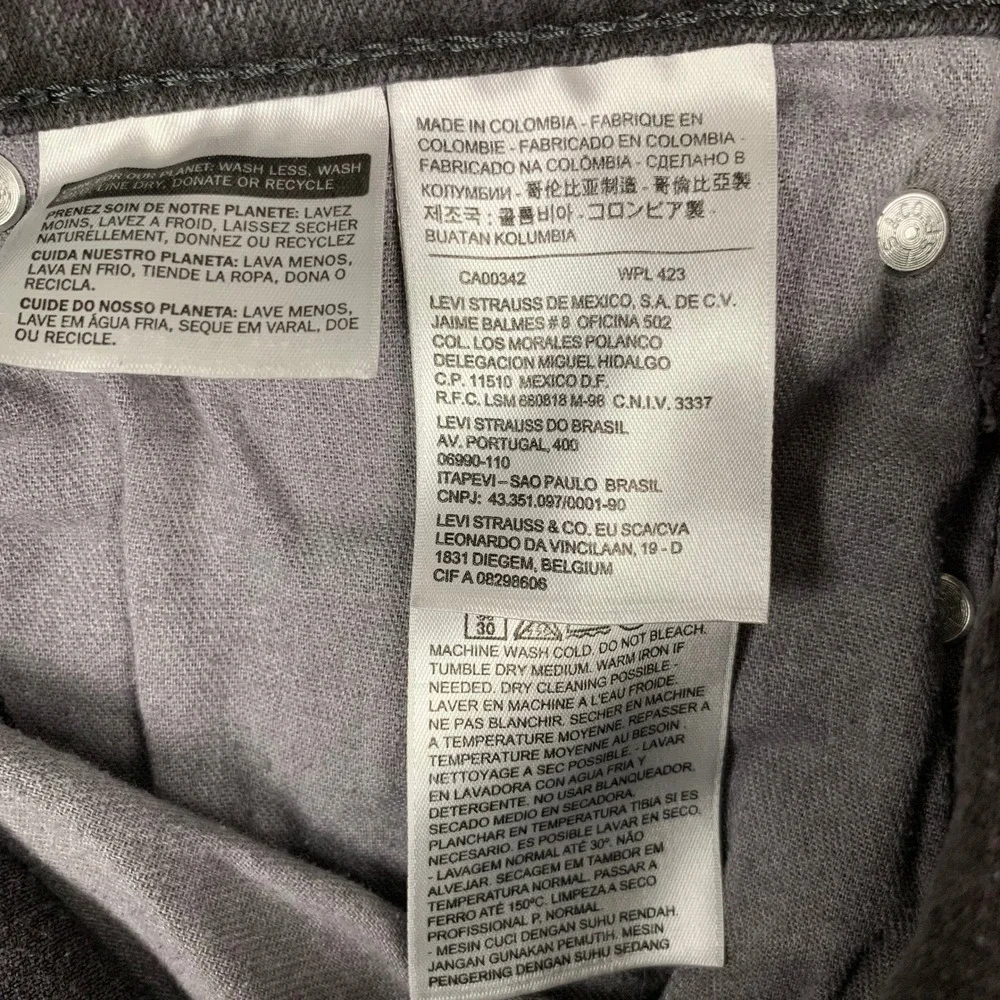 Levis 511 Slim Fit Jeans Mens 33x32 (FITS 32x31) Faded Black Dark Denim Pants